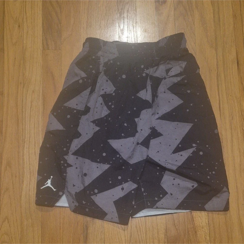Air Jordan Jumpman Poolside Shorts Mens Small Grey Black Splatter CJ4701-084